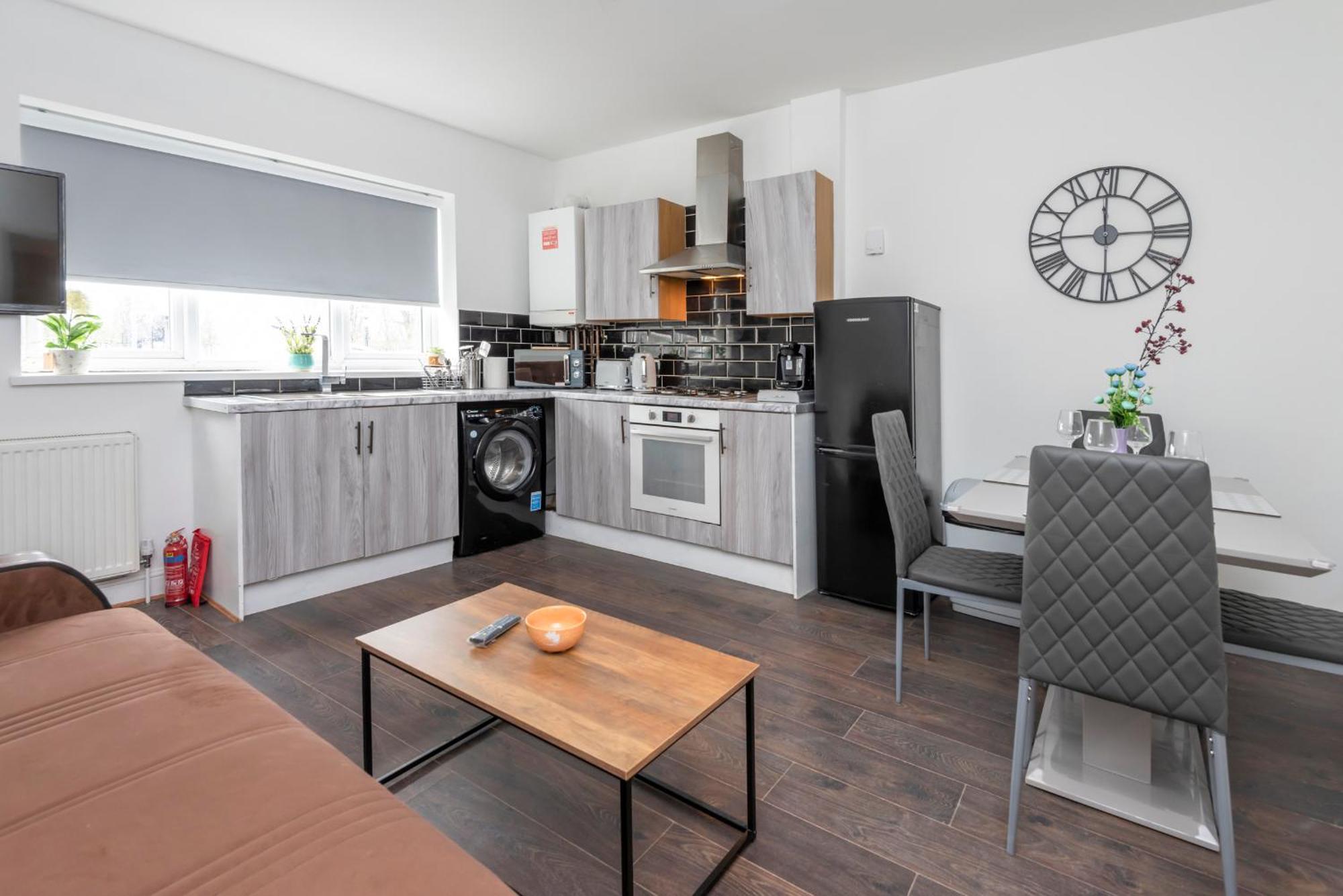 Modern Family Home W/Wi-Fi, Netflix, Self Check-In London Exteriör bild